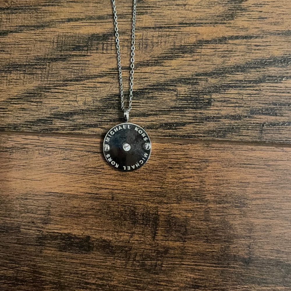Michael kors disk necklace